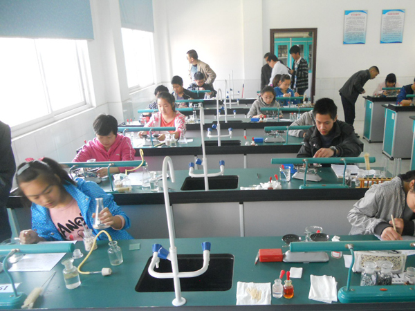 ���ӳ�����ѧ������깬